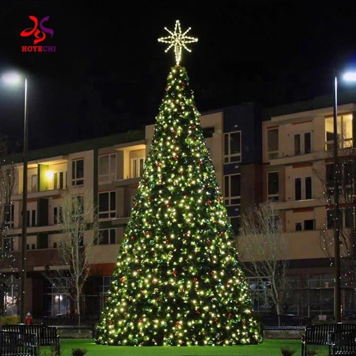 Outdoor Giant Commercial Large PVC Green Artificial Christmas Tree