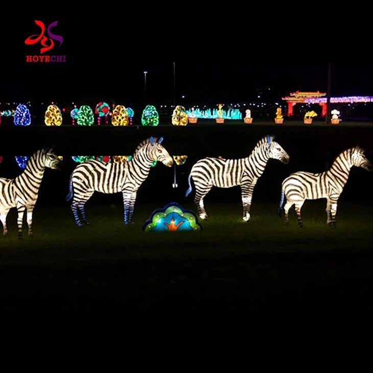 Outdoor Waterproof IP 65 Zoo Festival Lantern Animal Family Life Size Orangutans Lantern